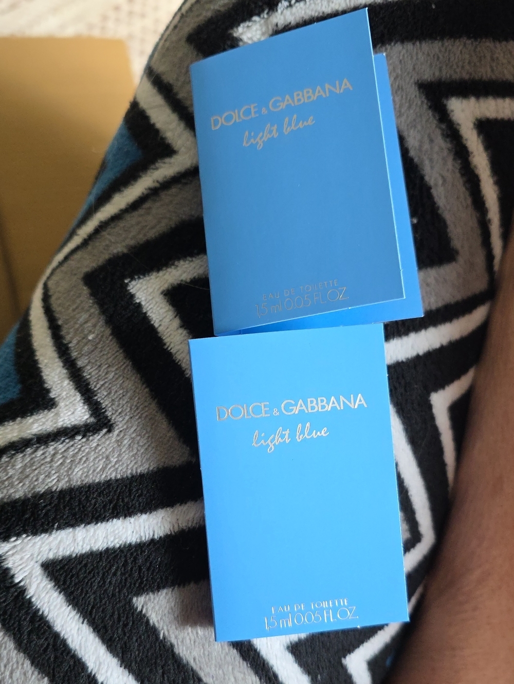 Dolce & Gabbana Light Blue Perfume Samples 1.5 Ml Each